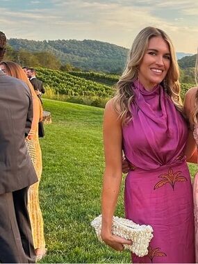 Meet your Posher, Anna